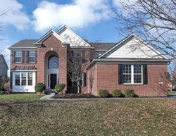 Pre-foreclosure in  MEADOW SIDE CT Zionsville, IN 46077