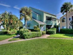 Pre-foreclosure Listing in RIVERSIDE DR APT 1 SEBASTIAN, FL 32958