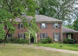 Pre-foreclosure in  MOUNT PARAN RD NW Atlanta, GA 30327