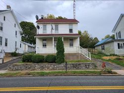 Pre-foreclosure in  MAIN ST York, PA 17406