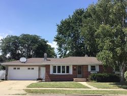 Pre-foreclosure Listing in S THEODORE ST APPLETON, WI 54915