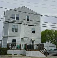 Pre-foreclosure Listing in WILLOW ST WOONSOCKET, RI 02895