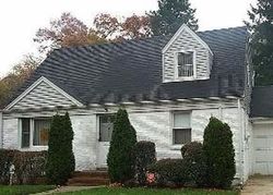 Pre-foreclosure in  PLANDERS AVE Uniondale, NY 11553