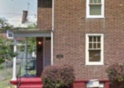 Pre-foreclosure in  N COMMON RD Camden, NJ 08104