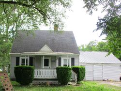 Pre-foreclosure in  N GENESEE RD Flint, MI 48506