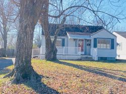 Pre-foreclosure in  PRINCETON RD Madisonville, KY 42431