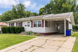 Pre-foreclosure in  D AVE NW Cedar Rapids, IA 52405