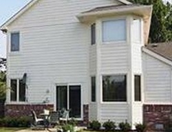 Pre-foreclosure in  CHERVIL CT Indianapolis, IN 46237
