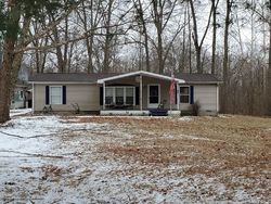 Pre-foreclosure Listing in N ROBERTSON ST TERRE HAUTE, IN 47805