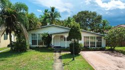 Pre-foreclosure in  MCKINLEY ST Hollywood, FL 33021