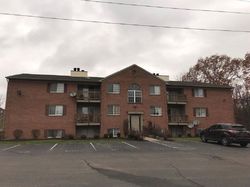 Pre-foreclosure Listing in GELHOT DR APT 164 FAIRFIELD, OH 45014