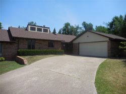 Pre-foreclosure in  LIONSGATE CIR Bethany, OK 73008