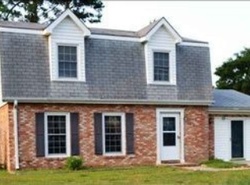 Pre-foreclosure in  HILLSIDE CT Jacksonville, NC 28546