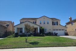 Pre-foreclosure in  CREEK SAND CT Corona, CA 92880