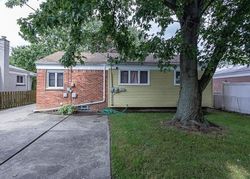 Pre-foreclosure in  AVONDALE ST Westland, MI 48186