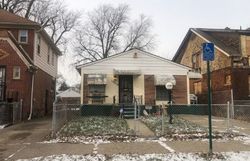 Pre-foreclosure in  APPOLINE ST Detroit, MI 48227