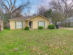 Pre-foreclosure Listing in N 38TH ST CORSICANA, TX 75110