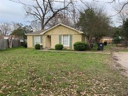 Pre-foreclosure in  N 38TH ST Corsicana, TX 75110