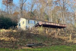 Pre-foreclosure in  OWAD RD Airville, PA 17302