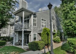  Oxford St, Mahwah NJ