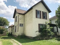 Pre-foreclosure in  CENTRAL AVE Newark, OH 43055
