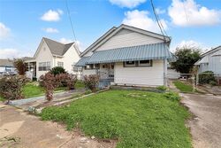 Pre-foreclosure in  PIETY ST New Orleans, LA 70117