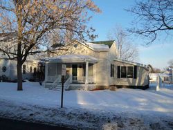 Pre-foreclosure Listing in N STATE ST GENESEO, IL 61254