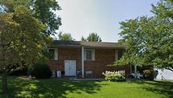 Pre-foreclosure in  MATTERHORN DR Glen Carbon, IL 62034