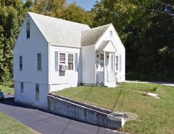 Pre-foreclosure Listing in WHIPPLE AVE NORWICH, CT 06360