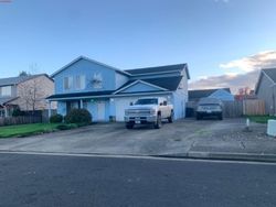 Pre-foreclosure in  VERMILLION RD Kelso, WA 98626
