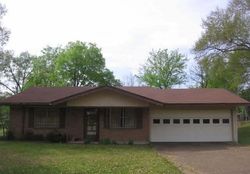 Pre-foreclosure Listing in W 25TH ST TYLER, TX 75702