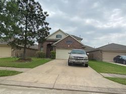 Pre-foreclosure in  ONYX TRAIL DR Rosharon, TX 77583