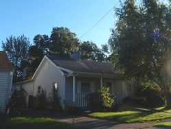 Pre-foreclosure in  W 37TH ST Erie, PA 16508