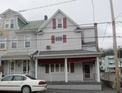 Pre-foreclosure Listing in W ARCH ST COAL TOWNSHIP, PA 17866