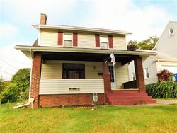 Pre-foreclosure in  NORTH ST Ellwood City, PA 16117