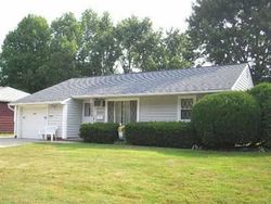 Pre-foreclosure in  AYLESWORTH DR Cleveland, OH 44130