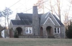 Pre-foreclosure in  CATAWBA VALLEY BLVD Hickory, NC 28602