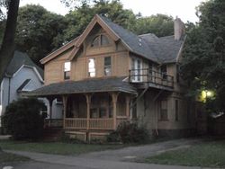 Pre-foreclosure in  AVERILL AVE Rochester, NY 14607