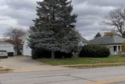 Pre-foreclosure in  MAIN ST Lafayette, IN 47904