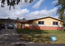 Pre-foreclosure in  NW 5TH ST Fort Lauderdale, FL 33317