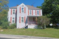 Pre-foreclosure Listing in VANCE STATION RD WASHINGTON, PA 15301