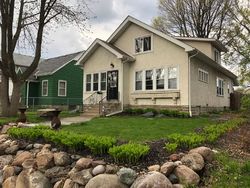 Pre-foreclosure in  3RD AVE N Minneapolis, MN 55405