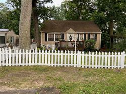  E 12th Ave, Clementon NJ