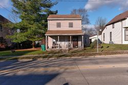 Pre-foreclosure in  BROAD ST New Castle, IN 47362