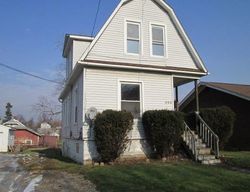 Pre-foreclosure in  CONCORD AVE Akron, OH 44306