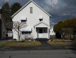 Pre-foreclosure Listing in MOOSIC RD OLD FORGE, PA 18518