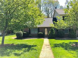Pre-foreclosure in  21ST AVE NE Hickory, NC 28601