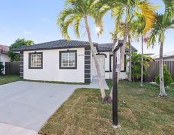 Pre-foreclosure in  SW 143RD PL Miami, FL 33177