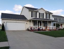 Pre-foreclosure Listing in KILDARE LN BOWLING GREEN, OH 43402