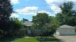 Pre-foreclosure in  MARLOWE AVE Akron, OH 44313